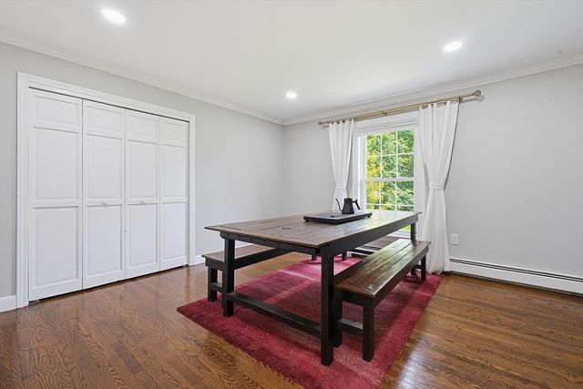 316 W Sutton Rd, Sutton, MA 01590