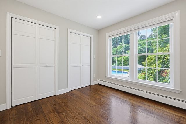 316 W Sutton Rd, Sutton, MA 01590