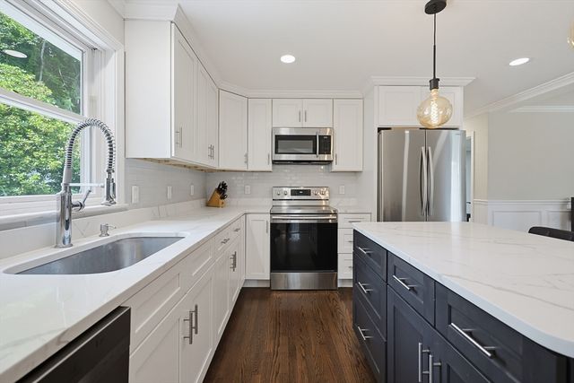 316 W Sutton Rd, Sutton, MA 01590