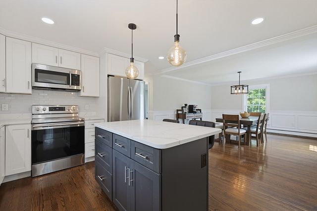 316 W Sutton Rd, Sutton, MA 01590