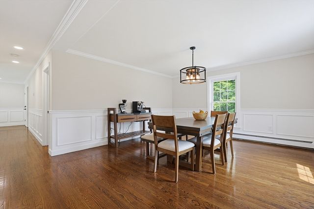 316 W Sutton Rd, Sutton, MA 01590