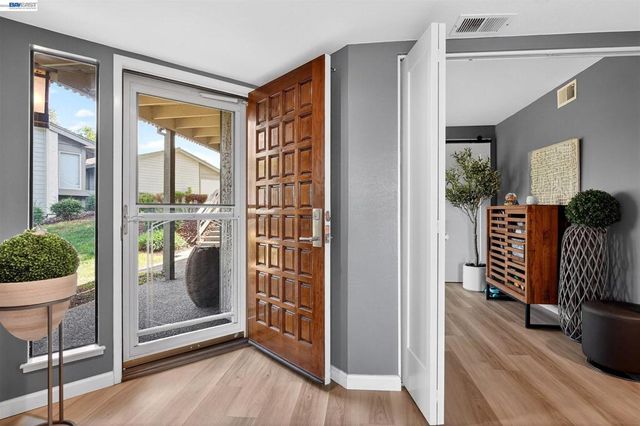 8461 Traminer Ct, San Jose, CA 95135