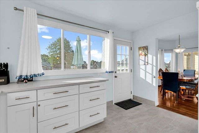 1748 Saint Clair River Drive, Algonac, MI 48001