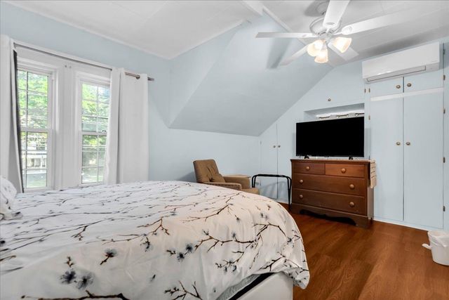 1748 Saint Clair River Drive, Algonac, MI 48001