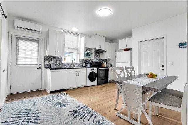 1748 Saint Clair River Drive, Algonac, MI 48001