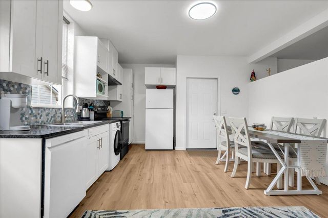 1748 Saint Clair River Drive, Algonac, MI 48001