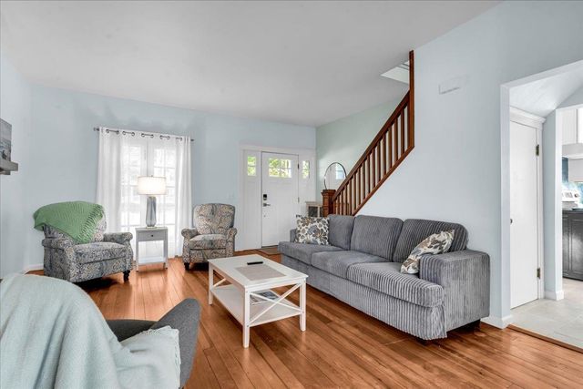 1748 Saint Clair River Drive, Algonac, MI 48001