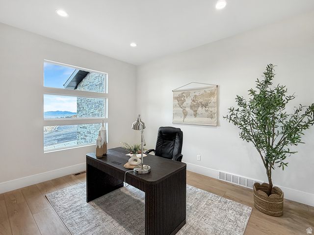 4094 N JACKSON AVE, North Ogden, UT 84414