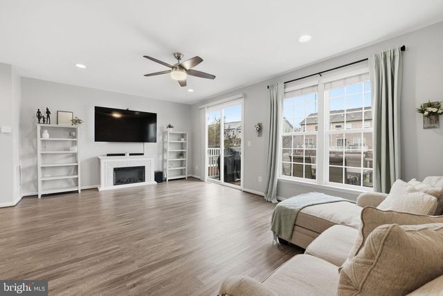 9087 CONNOR HOUSE RD, Manassas, VA 20110