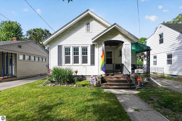 3321 Court Street, Saginaw, MI 48602