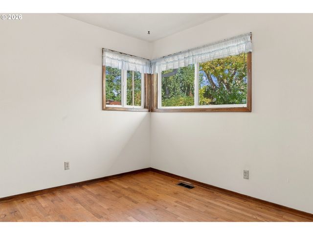1325 Nw 92ND Ave, Portland, OR 97229
