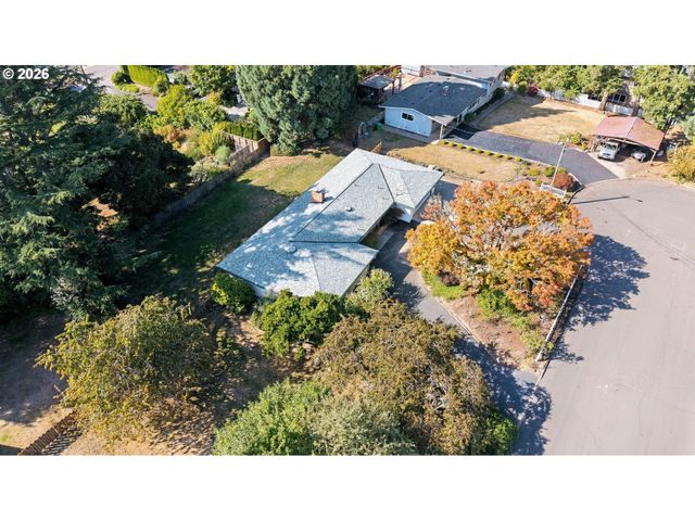 1325 Nw 92ND Ave, Portland, OR 97229