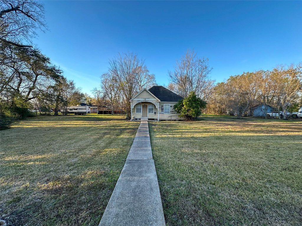 7205 Ashburn Street, Houston, TX 77061