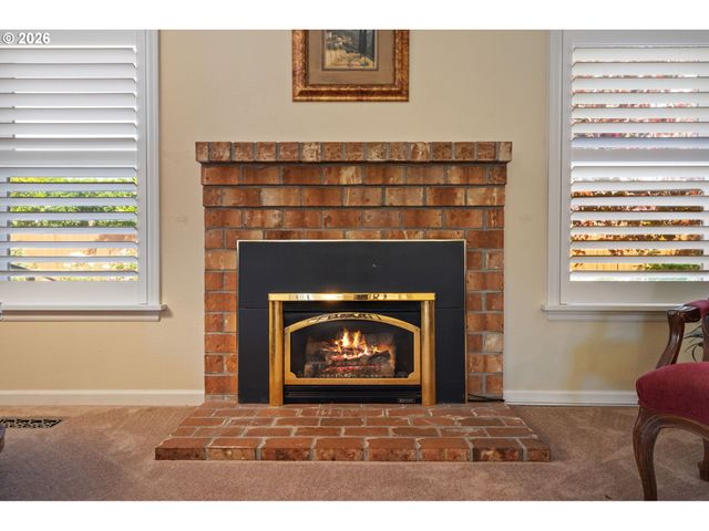 14849 Ne EUGENE St, Portland, OR 97230