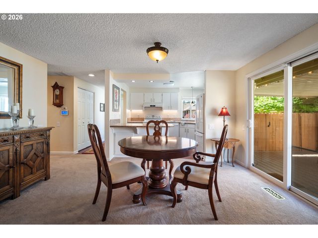 14849 Ne EUGENE St, Portland, OR 97230