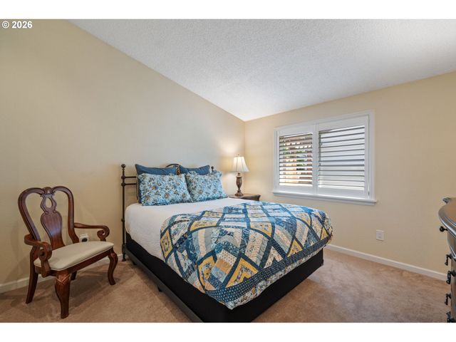 14849 Ne EUGENE St, Portland, OR 97230