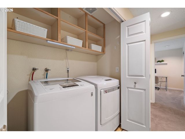 14849 Ne EUGENE St, Portland, OR 97230