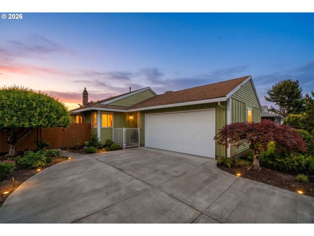 14849 Ne EUGENE St, Portland, OR 97230