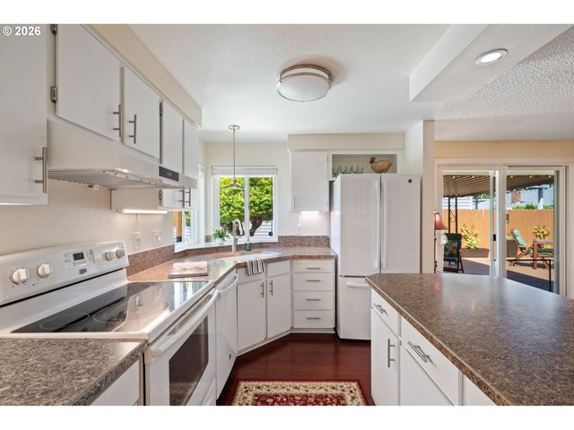 14849 Ne EUGENE St, Portland, OR 97230