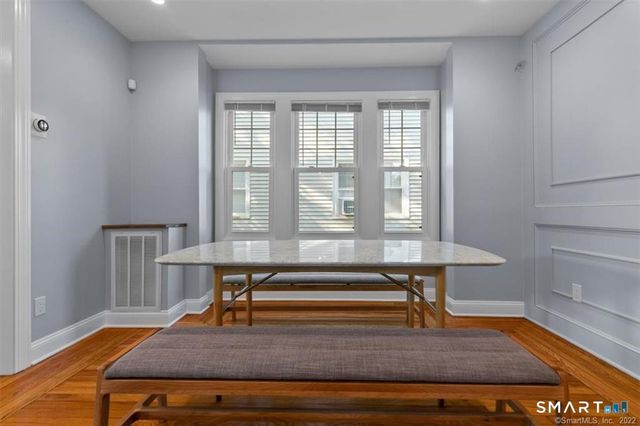 38 Beecher Place, New Haven, CT 06512