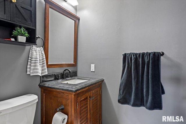 904 DIANE Court, Springfield, IL 62702