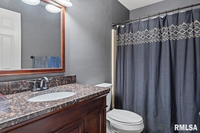 904 DIANE Court, Springfield, IL 62702