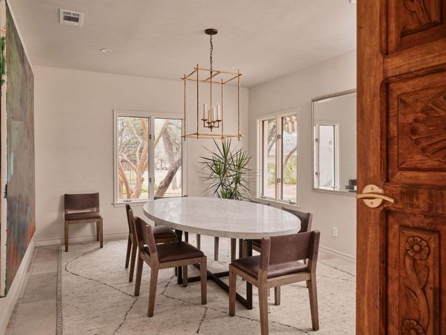 4622 Lake View DR, Austin, TX 78731