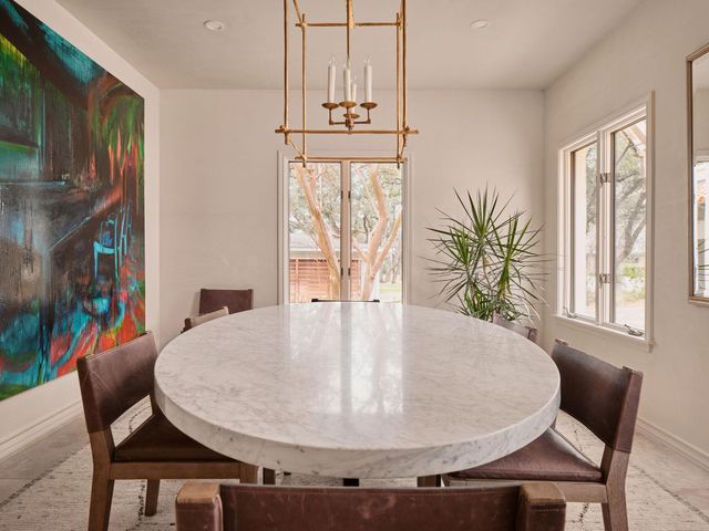 4622 Lake View DR, Austin, TX 78731