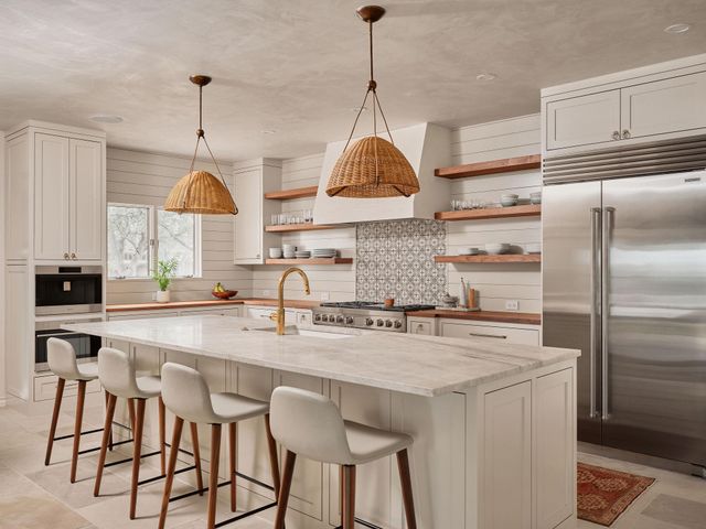 4622 Lake View DR, Austin, TX 78731