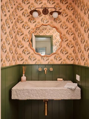 4622 Lake View DR, Austin, TX 78731