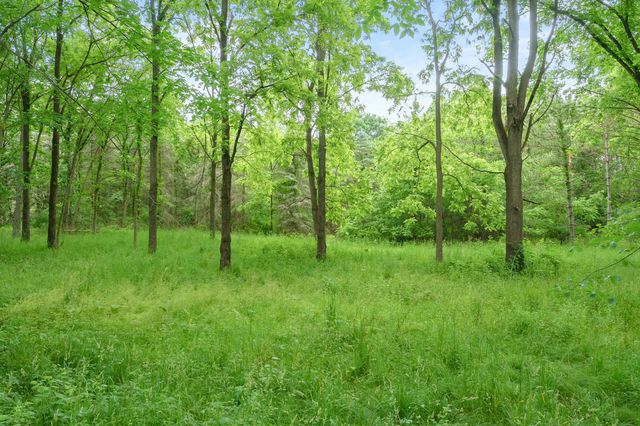 6926 W H Avenue, Kalamazoo, MI 49009