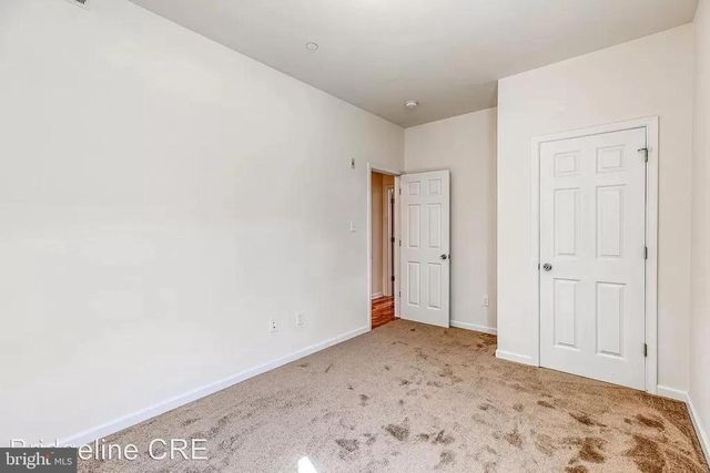 2400 W THOMPSON ST, Philadelphia, PA 19121