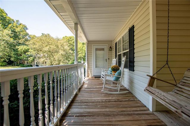 91 Bridgewood Drive, Douglasville, GA 30134