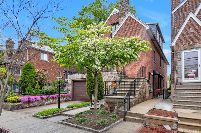 1870 Hering Avenue, Bronx, NY 10461