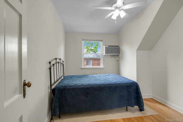 1870 Hering Avenue, Bronx, NY 10461