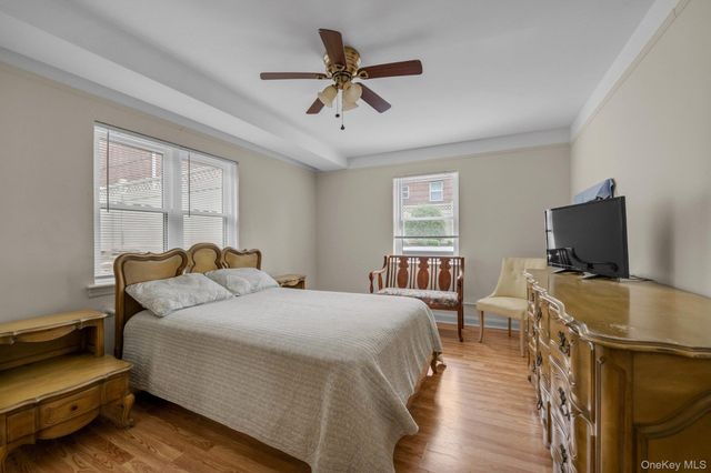 1870 Hering Avenue, Bronx, NY 10461