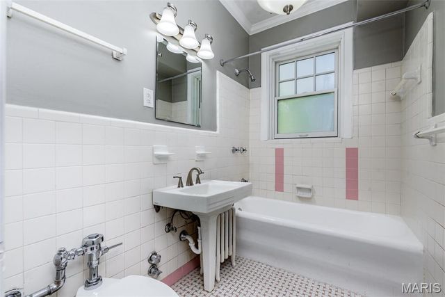 625 S Skinker Boulevard 202, St Louis, MO 63105