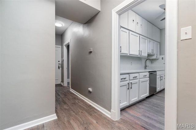 625 S Skinker Boulevard 202, St Louis, MO 63105