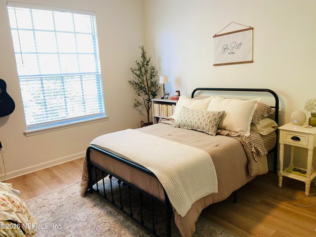 10550 BAYMEADOWS Road 327, Jacksonville, FL 32256