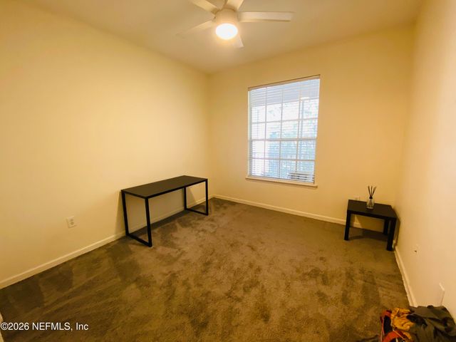 10550 BAYMEADOWS Road 327, Jacksonville, FL 32256