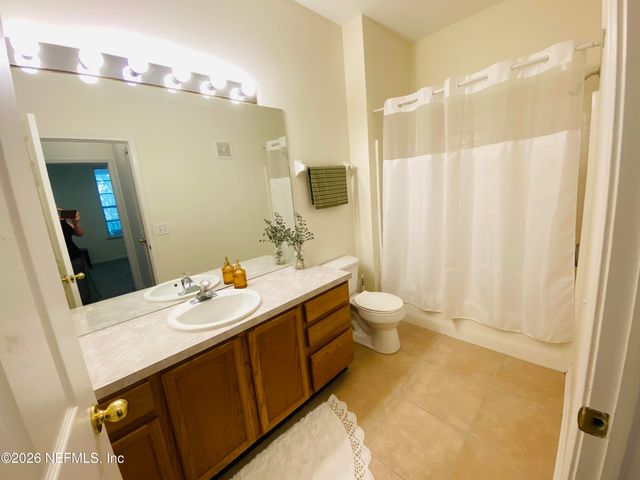 10550 BAYMEADOWS Road 327, Jacksonville, FL 32256