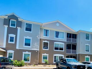 10550 BAYMEADOWS Road 327, Jacksonville, FL 32256