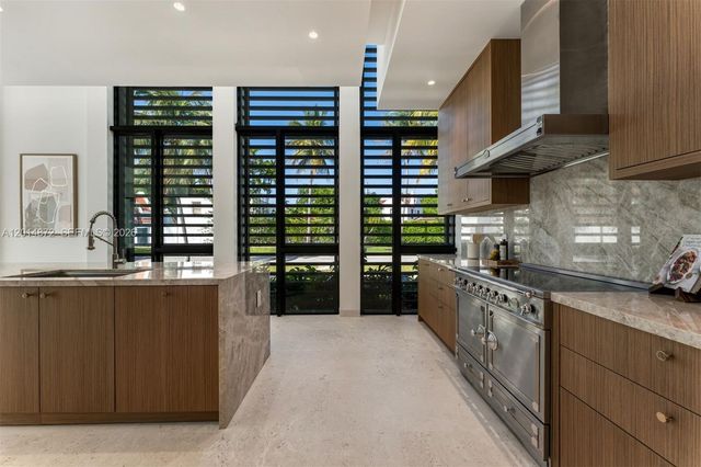 6716 San Vicente Street, Coral Gables, FL 33146