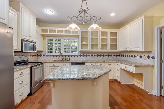 383 Maple Brook Lane, Cataula, GA 31804