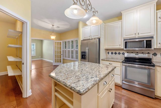 383 Maple Brook Lane, Cataula, GA 31804