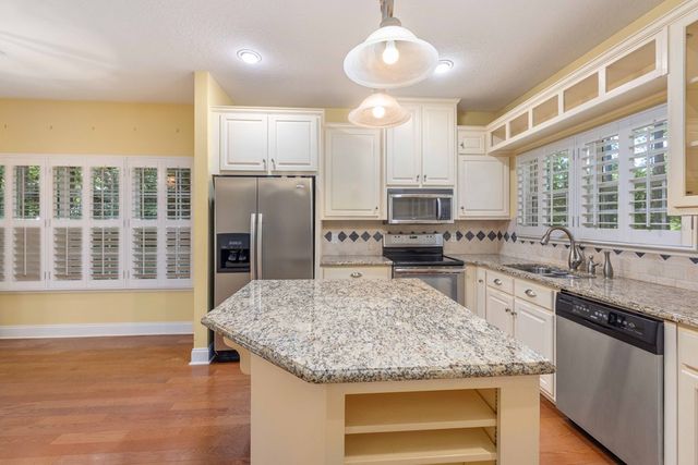 383 Maple Brook Lane, Cataula, GA 31804
