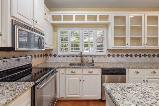 383 Maple Brook Lane, Cataula, GA 31804