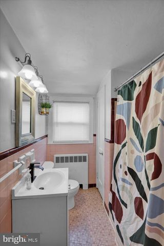 3217 NOBLE ST, Reading, PA 19605