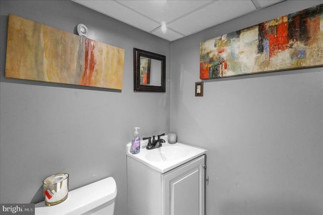 3217 NOBLE ST, Reading, PA 19605