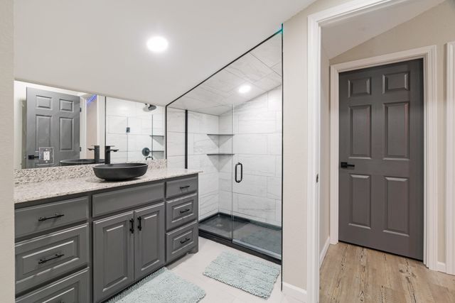 337 County Road 42560, Paris, TX 75462